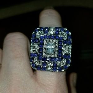 NWOT Blue and white sapphire estate ring